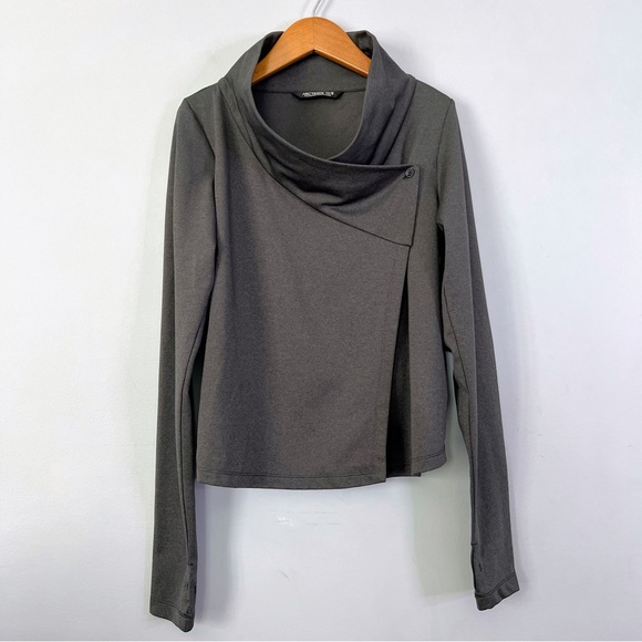 Arc'teryx Charcoal Gray Yonge Wrap Sweater with Thumb Holes Size XS - Picture 2 of 9
